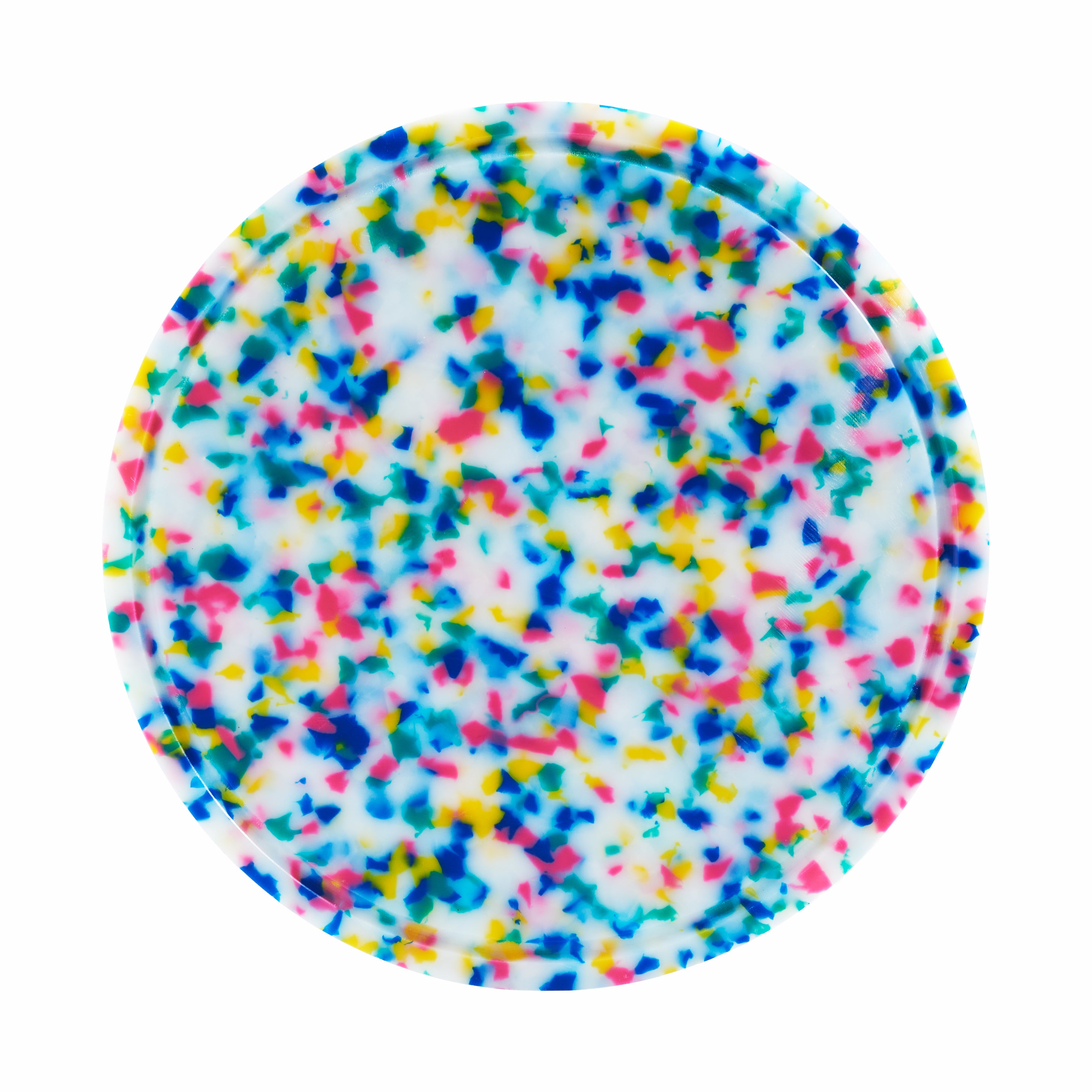 Round cutting board with multicolour speckles on a soft white base, made from recycled BPA-free plastic